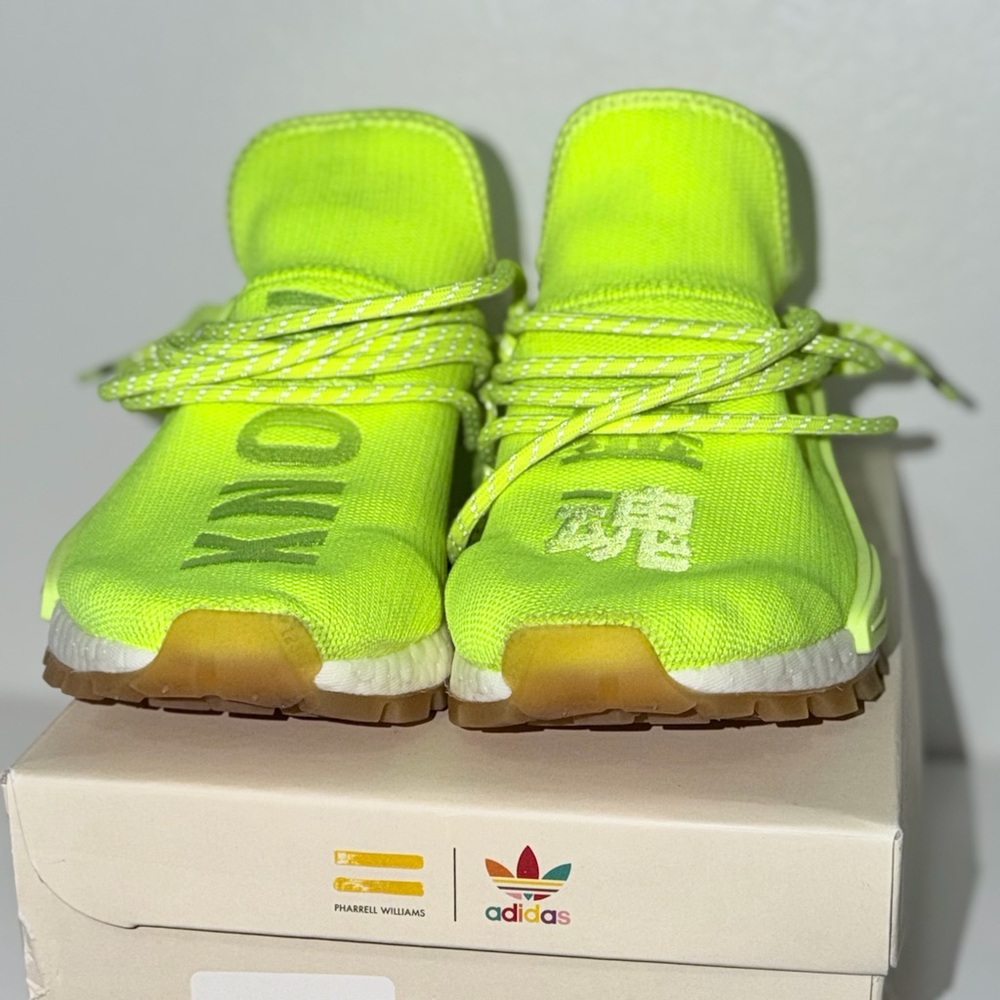 ADIDAS NMD HUMAN RACE PHARRELL “KNOW SOUL”